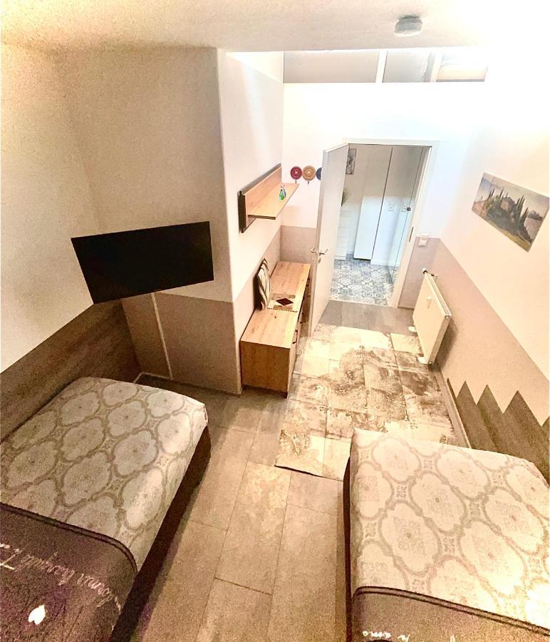 2 Room Galerie Einliegerwohnung In Rheinstetten, Messe Naehe, Rollstuhlfahrer Geeignet Екстериор снимка
